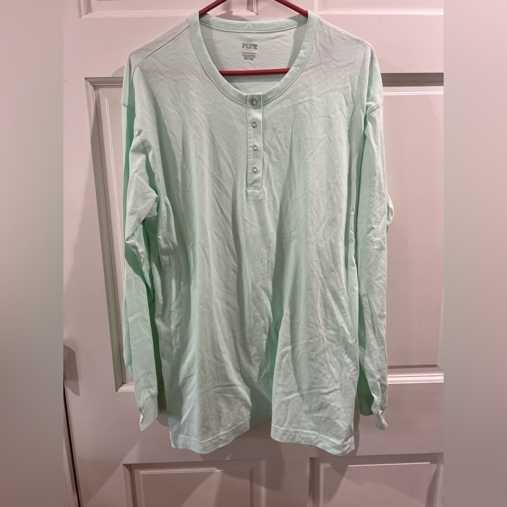 NWT PINK Victoria Secret Cotton Long Sleeve Crew Neck Snap On Shirt Green XL NWT